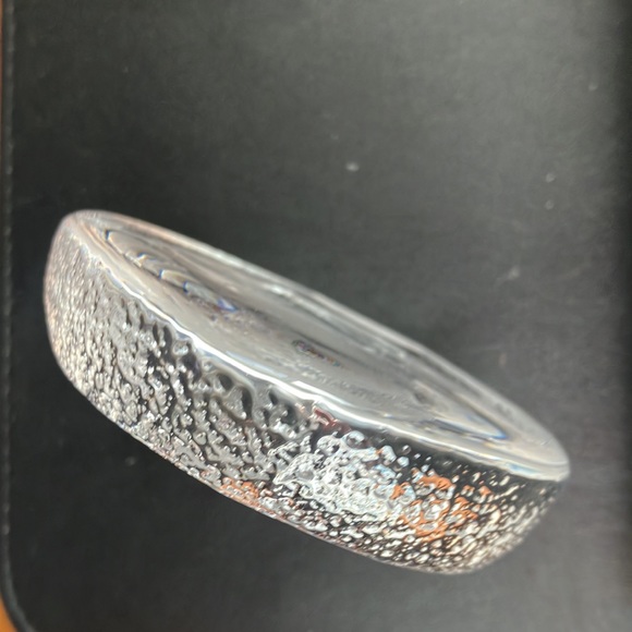 Mats Jonasson Swedish Art Glass Bird Paperweight - Picture 3 of 7